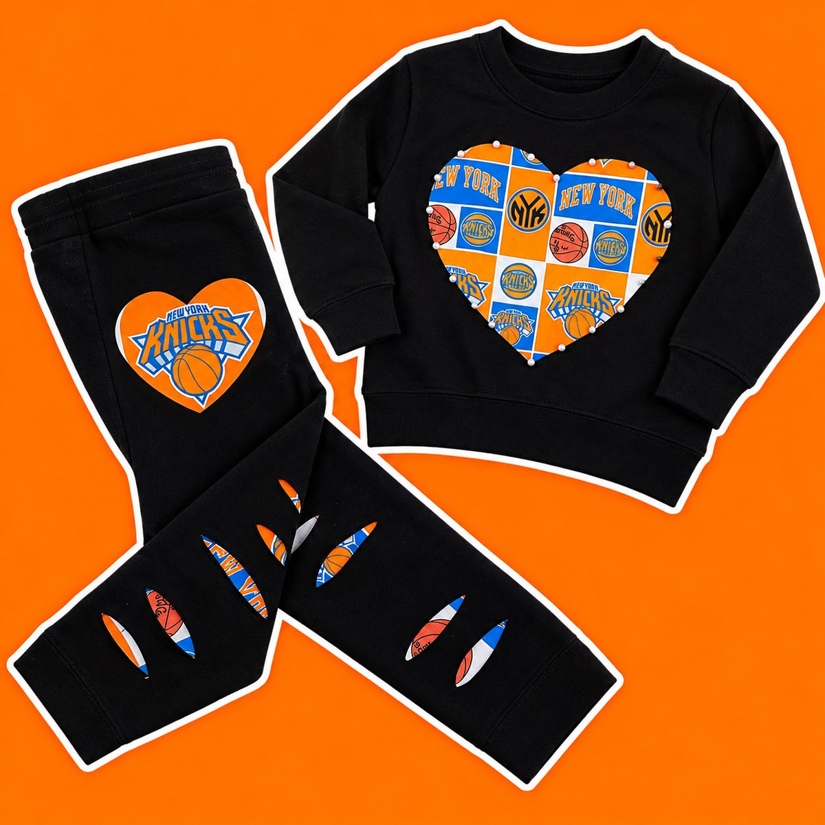 New York Knicks Heart Crewneck & Leggings Set