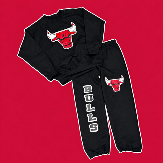 Chicago Bulls Crewneck & Sweatpants Set