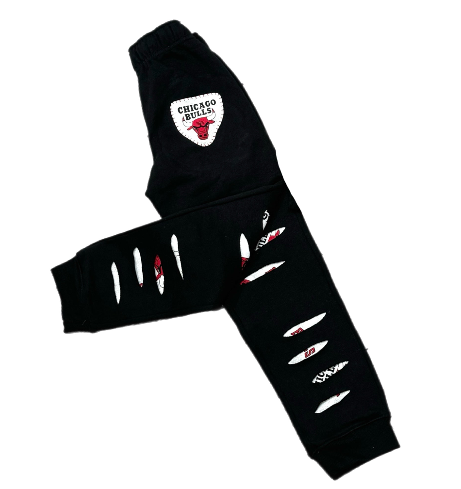 Chicago Bulls Distressed Joggers